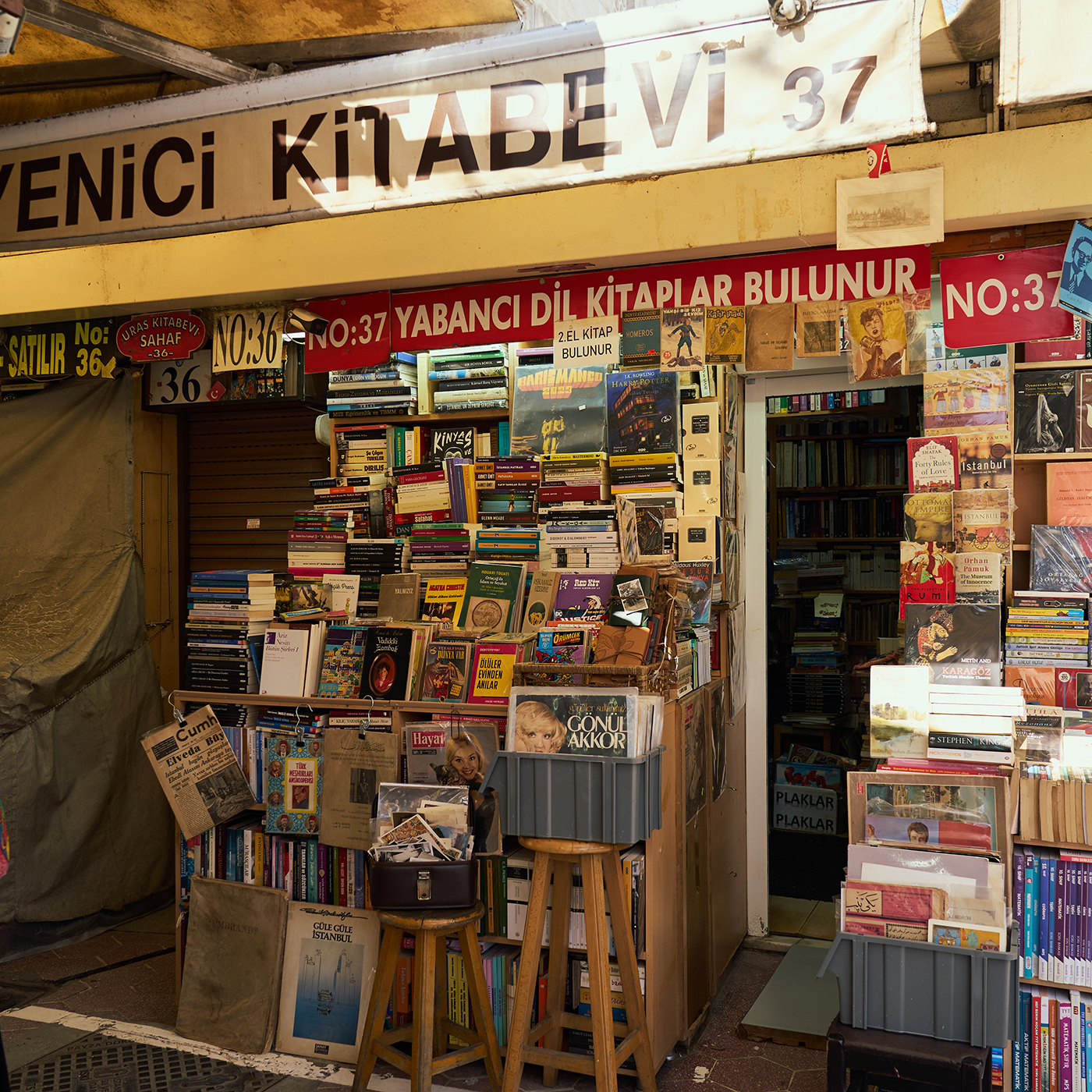 YENİCİ KİTABEVİ